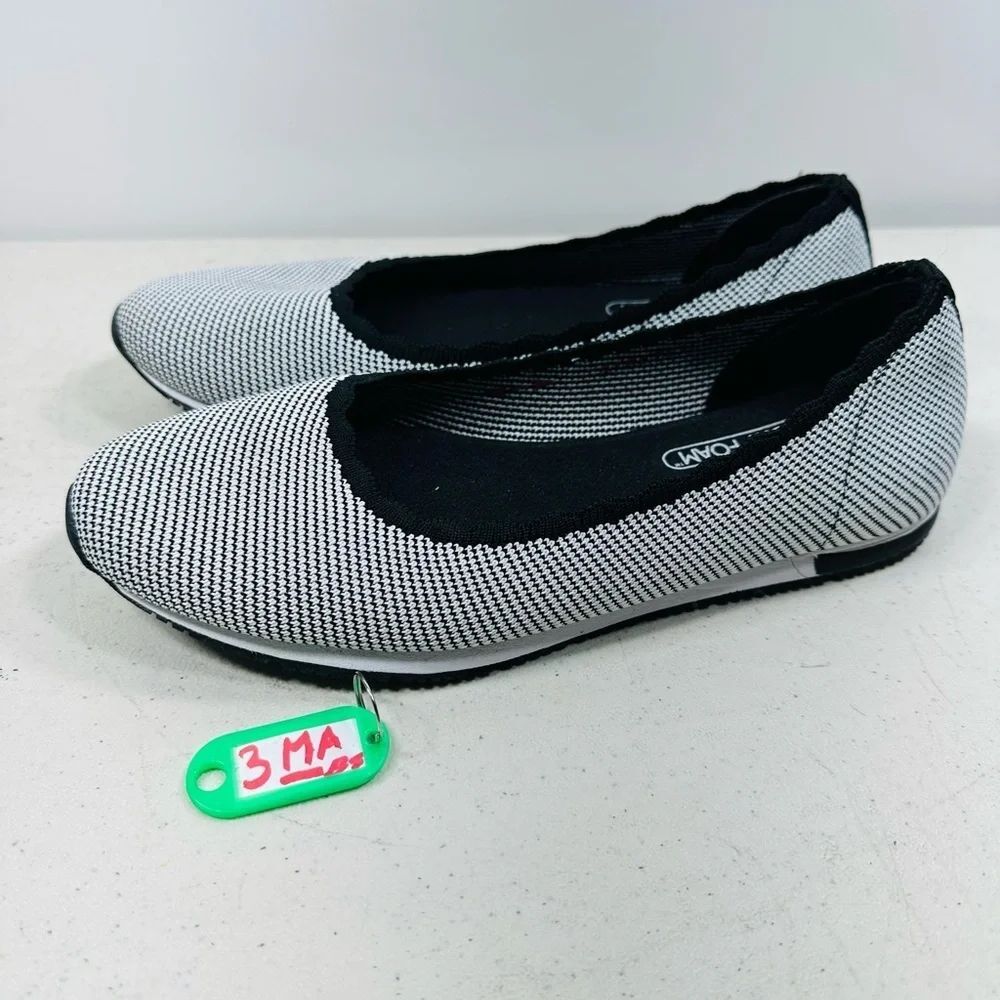 Skechers
Women's Cleo Jogger Slip-On Casual Ballet Flats size 7